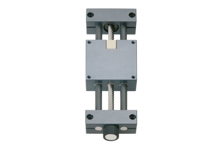 igus · Ejemplo de producto de la marca: Actuadores y módulos lineales · 1 / 2