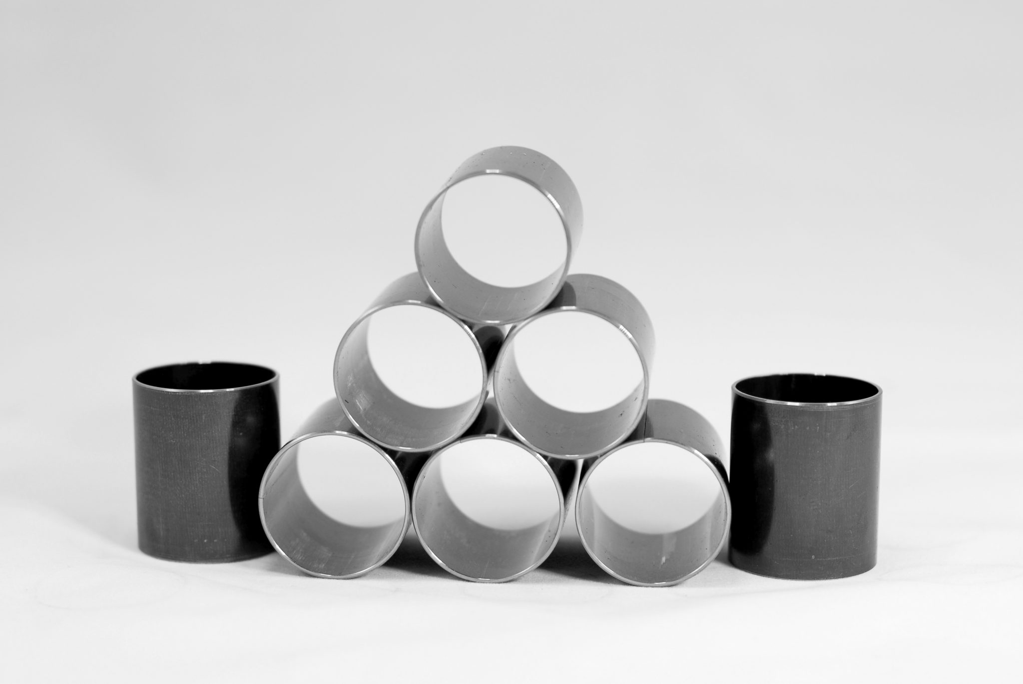 Engine plain bearings