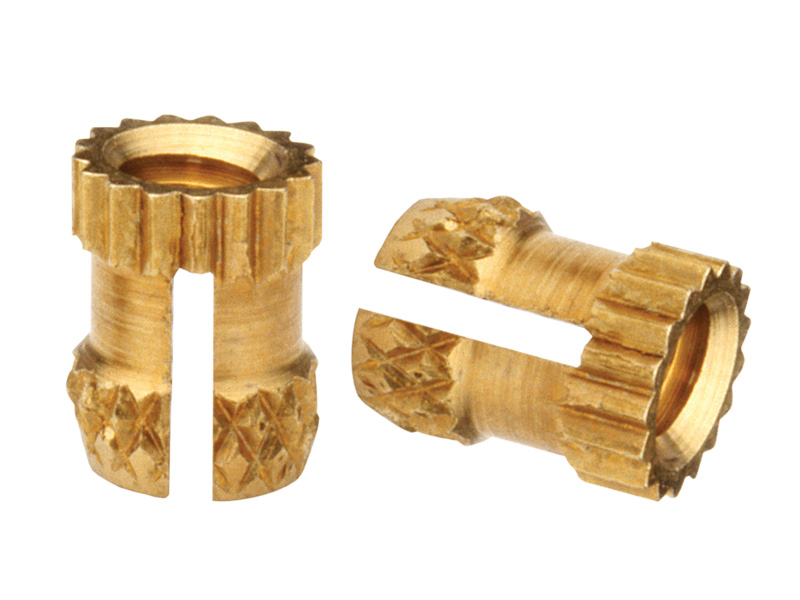 PEM · Brand product example: Threaded inserts for plastics · 3 / 4