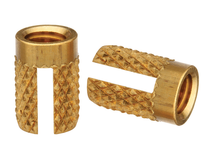 Threaded inserts for plastics